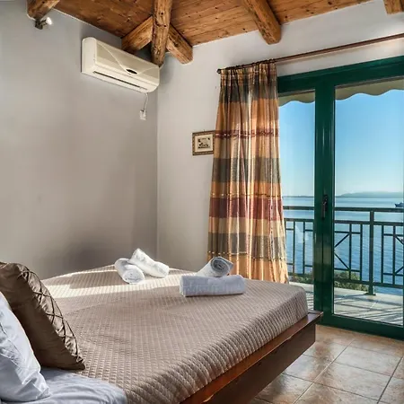 Anatoli - Tranquil Location & Stunning Views, By Zantewize Daire *