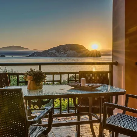 Anatoli - Tranquil Location & Stunning Views, By Zantewize Daire *