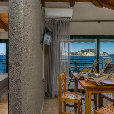 Anatoli - Tranquil Location & Stunning Views, By Zantewize Daire Marathiás