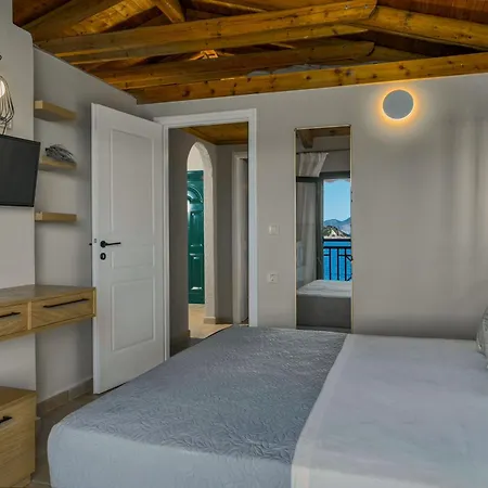 Daire Anatoli - Tranquil Location & Stunning Views, By Zantewize