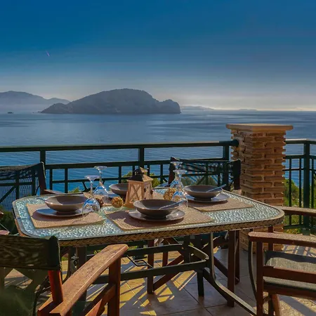 Daire Anatoli - Tranquil Location & Stunning Views, By Zantewize
