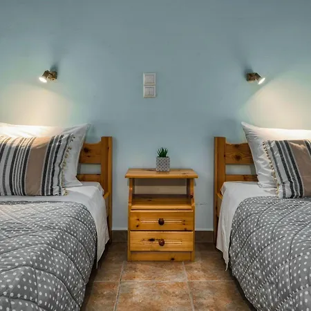 Daire Anatoli - Tranquil Location & Stunning Views, By Zantewize Marathiás
